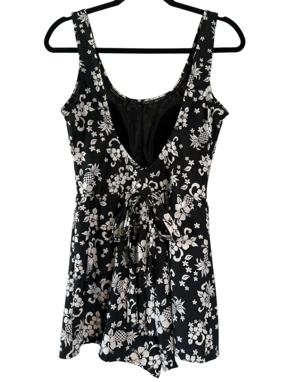 Blair Black and White Floral Swim Romper NWT - Picture 5 of 7